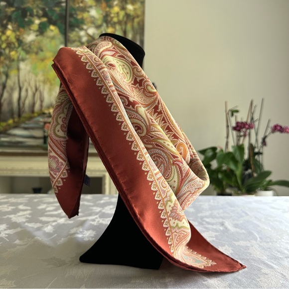 Etro Silk Scarf Large Size Silk Paisley Pattern All Over Brown Ygt Ladies - Picture 3 of 6